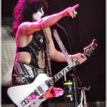 KISS_EN_PY_ROSS_NOIRCHE (105)