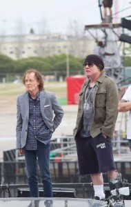 ANGUS AXL