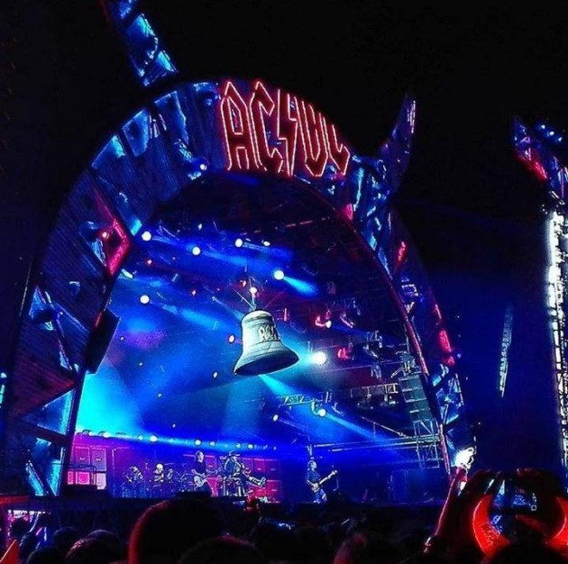 ESCENARIO CAMPANA